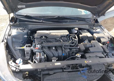 2023 Hyundai Elantra Sel z USA, uszkodzony, nr VIN KMHLM4AG7PU586912